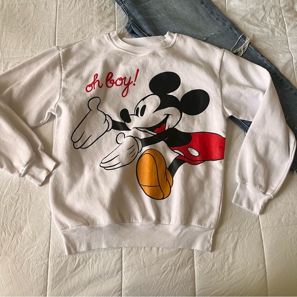 Disney Sweaters - Disney Mickey Mouse White Crew Necks Sweater Size Small